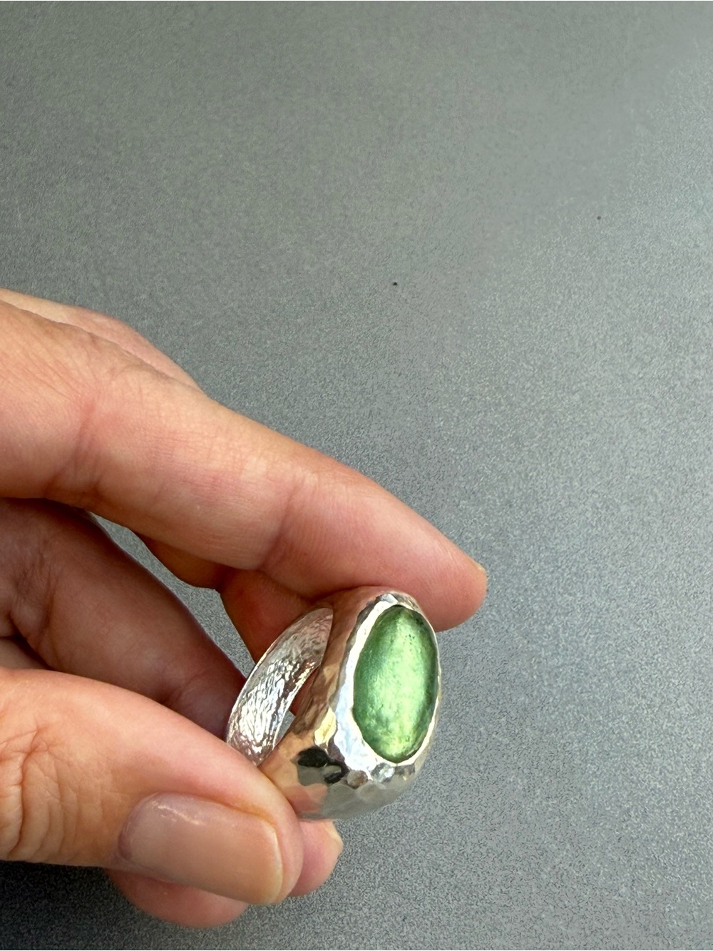 Sterling Silver Statement Ring 925 | Green Glass | Size 9-10 | Artisan Handmade - Picture 11 of 13